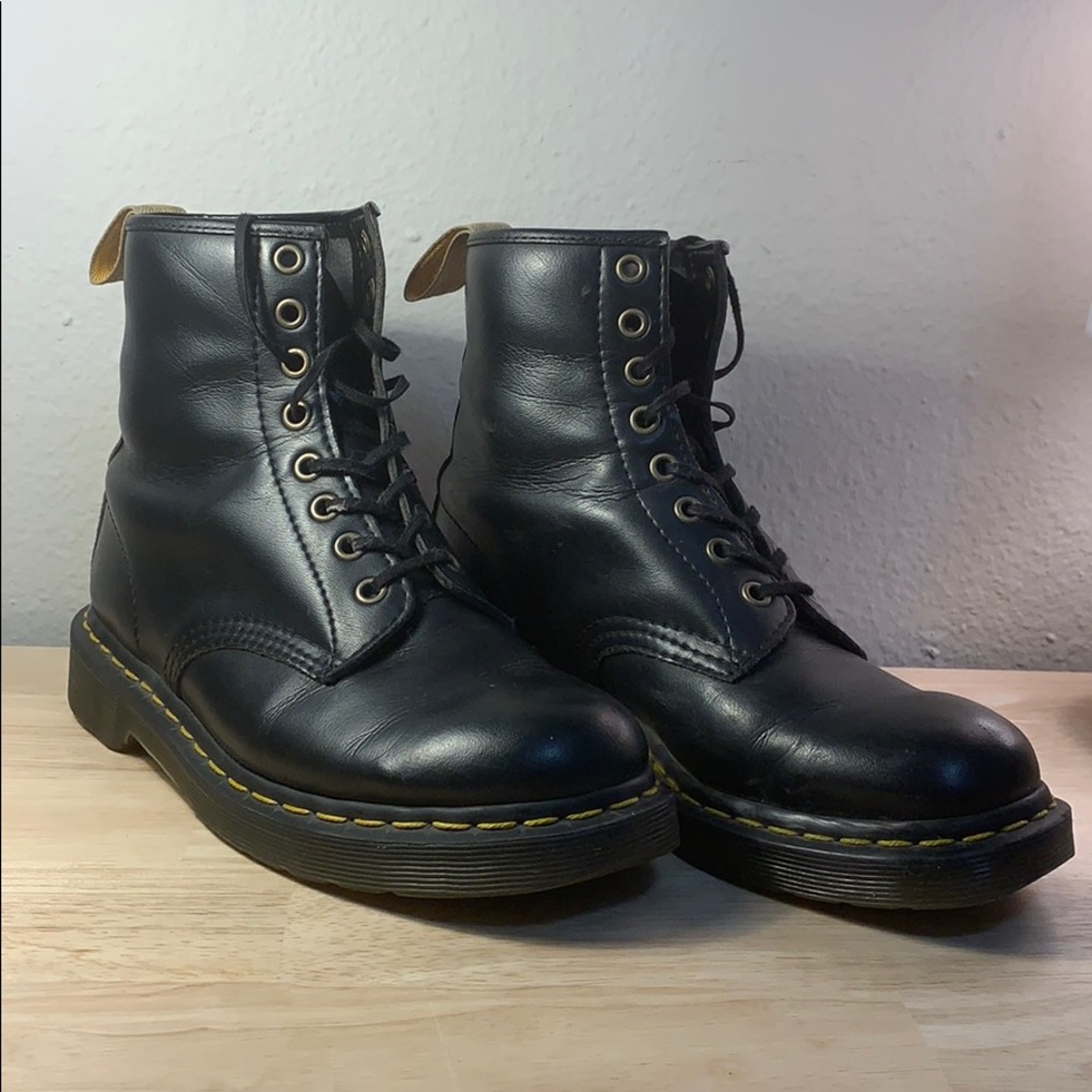 Dr. Martens vegan combat boots- size 8